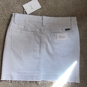 KanCan frayed skirt NWT - sz M